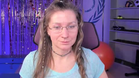 Frida Tander online show from 02-24-25, 06:26