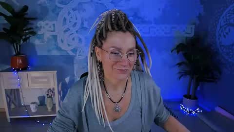 Frida Tander online show from 04-20-26, 05:10