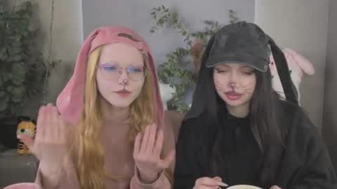 friend_zone_ online show from 04-07-26, 01:11