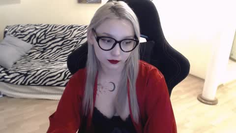 Snapshot of fromsun_forsoul chatting on 12-06-24, 08:48 Lilith online show from 12-06-24, 08:48