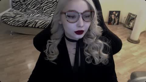 Lilith online show from 11-25-25, 11:32