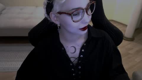 Lilith online show from 04-29-26, 05:52