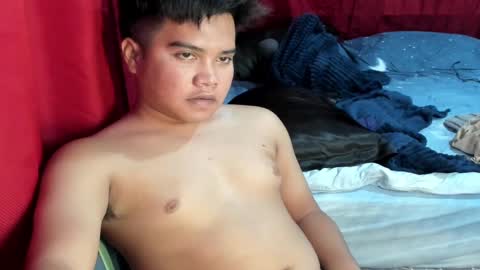 Snapshot of frostbite_69 chatting on 02-11-25, 07:44 GABBY online show from 02-11-25, 07:44