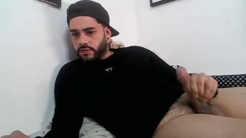 Snapshot of froxd chatting on 03-25-26, 05:24 Adn online show from 03-25-26, 05:24