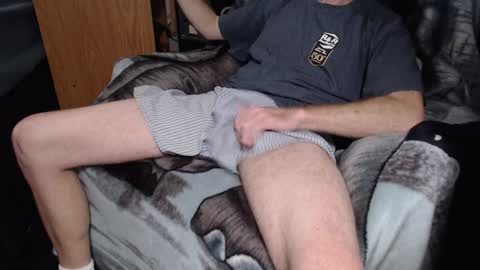 Snapshot of froy4989 chatting on 12-31-24, 02:14 Froy4989 online show from 12-31-24, 02:14