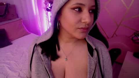 Snapshot of frreeya chatting on 01-06-25, 02:03 frreeya online show from 01-06-25, 02:03