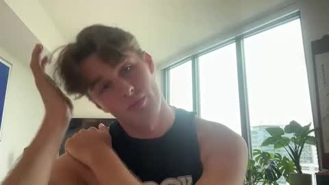 fruitybubble online show from 04-25-26, 07:33