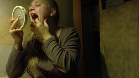 Snapshot of frumcake chatting on 11-15-25, 10:48 FrumCake online show from 11-15-25, 10:48