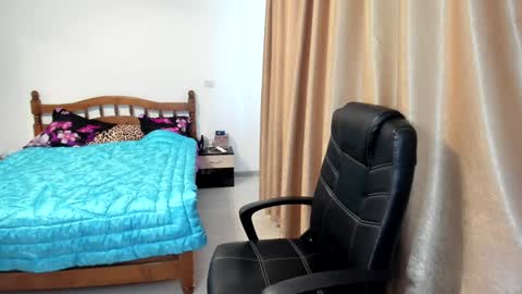 Angelique online show from 02-06-25, 09:00