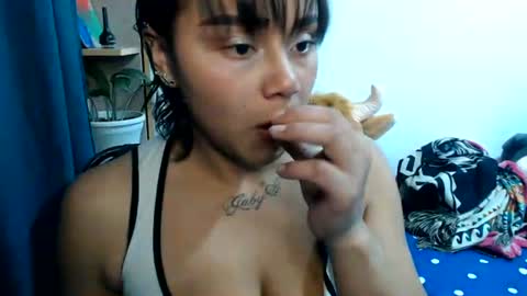 Snapshot of fucking_temptation1 chatting on 06-28-26, 02:28 Mia and Gary online show from 06-28-26, 02:28