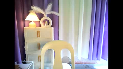 Snapshot of fuckinglily chatting on 03-08-26, 03:21 fuckinglily online show from 03-08-26, 03:21