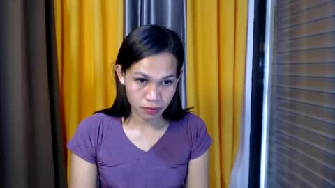 Snapshot of fuckingmonna chatting on 03-06-25, 03:35 fuckingmonna online show from 03-06-25, 03:35