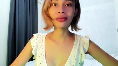 Snapshot of fuckingsexy143 chatting on 06-20-26, 02:36 fuckingsexy143 online show from 06-20-26, 02:36