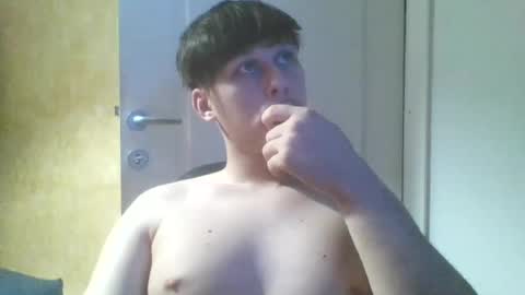 Snapshot of fuckmales21 chatting on 06-28-26, 08:59 fuckmales21 online show from 06-28-26, 08:59
