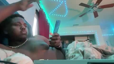 Snapshot of fuckmeb1999 chatting on 11-09-25, 02:15 Desire Himeros online show from 11-09-25, 02:15