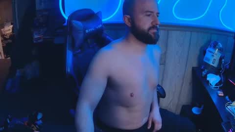 Snapshot of fufupop chatting on 11-02-25, 10:56 fufupop online show from 11-02-25, 10:56