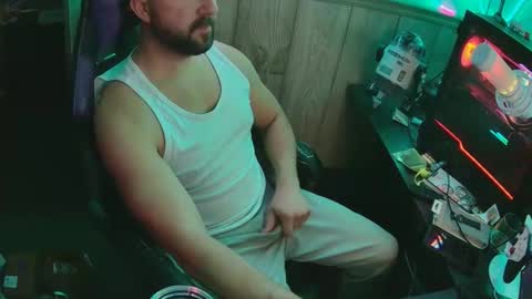 Snapshot of fufupop chatting on 12-18-25, 06:19 fufupop online show from 12-18-25, 06:19