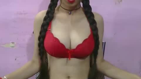 Snapshot of full_fun_girl55 chatting on 09-17-25, 04:25 full_fun_girl55 online show from 09-17-25, 04:25
