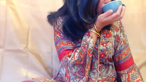 Snapshot of fun4tips chatting on 10-12-25, 01:15 Fun4Tips online show from 10-12-25, 01:15