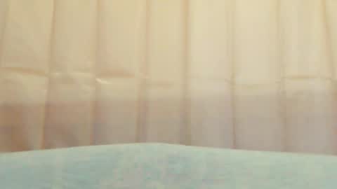 Snapshot of fun4tips chatting on 10-14-25, 01:06 Fun4Tips online show from 10-14-25, 01:06