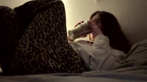 Linnys Palace online show from 12-01-25, 04:28