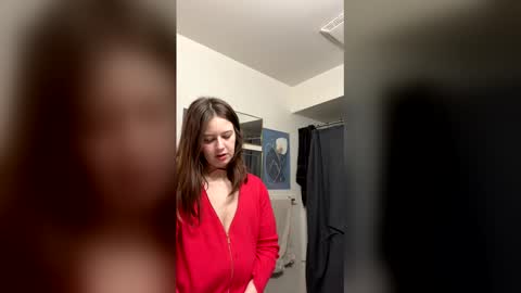 Linnys Palace online show from 03-25-26, 05:19