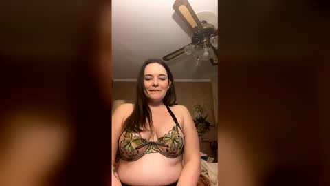 Snapshot of funghoul1031 chatting on 03-27-26, 04:29 funghoul1031 online show from 03-27-26, 04:29