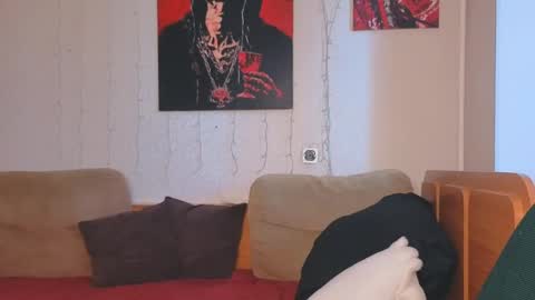 Eva online show from 05-02-26, 02:05