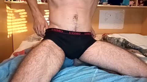 Snapshot of funny_quarantine chatting on 12-17-24, 03:06 Italian men online show from 12-17-24, 03:06