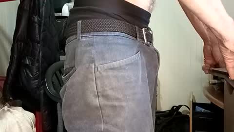 Italian men online show from 04-28-26, 11:59