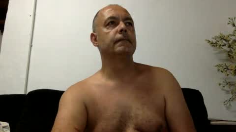 Snapshot of futbolin95 chatting on 07-01-26, 11:15 futbolin95 online show from 07-01-26, 11:15