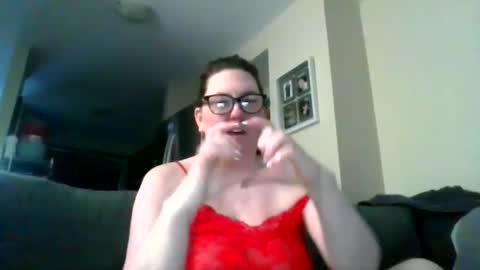 fuzzypeaches87 online show from 02-07-26, 10:35