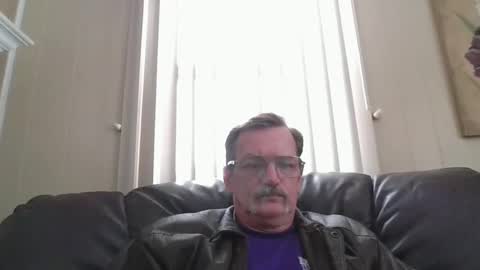 Snapshot of fxson8 chatting on 02-27-25, 03:48 fxson8 online show from 02-27-25, 03:48