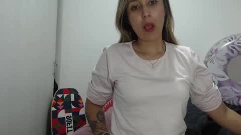Snapshot of gabb_rioss chatting on 02-20-26, 12:29 Gabriela online show from 02-20-26, 12:29