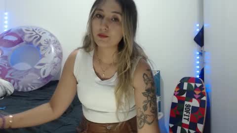 Snapshot of gabb_rioss chatting on 03-08-26, 11:52 Gabriela online show from 03-08-26, 11:52