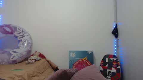 Snapshot of gabb_rioss chatting on 03-20-26, 11:09 Gabriela online show from 03-20-26, 11:09