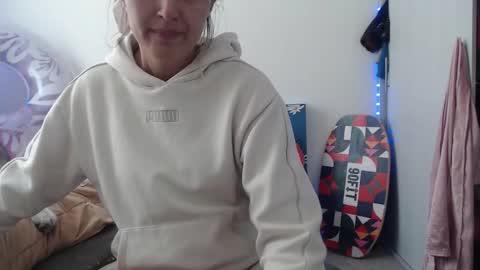 Snapshot of gabb_rioss chatting on 03-24-26, 05:18 Gabriela online show from 03-24-26, 05:18