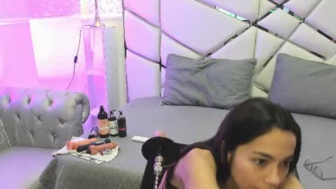 gabbieskinny online show from 06-11-26, 10:35