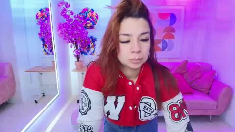 Snapshot of gabby_evanns chatting on 10-04-25, 11:52 gabby_evanns online show from 10-04-25, 11:52