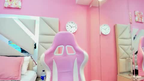 Gabby online show from 04-28-26, 04:17