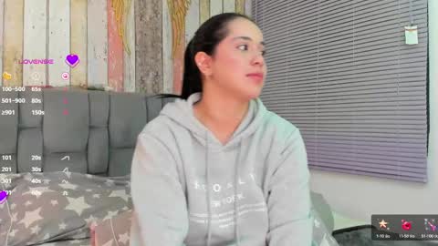 Snapshot of gabi_boom chatting on 03-11-25, 05:49 Gabriela online show from 03-11-25, 05:49