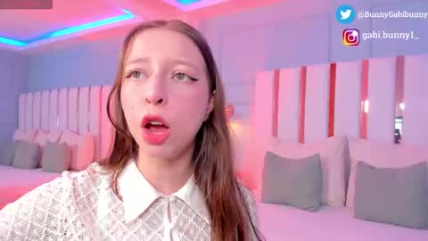 Snapshot of gabi_bunny chatting on 01-13-26, 05:18 Gabi online show from 01-13-26, 05:18