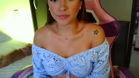 Snapshot of gabi_xi chatting on 01-17-25, 03:11 Gabi online show from 01-17-25, 03:11