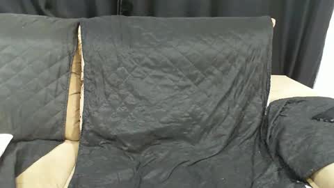 Snapshot of gabibrasil chatting on 02-28-25, 03:48 gaby layla online show from 02-28-25, 03:48