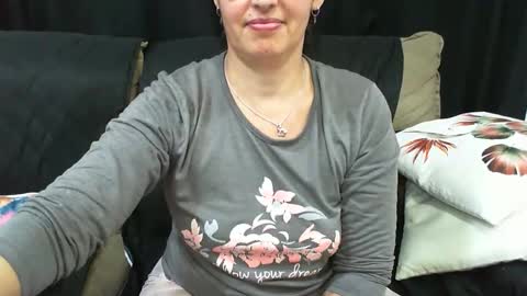 Snapshot of gabibrasil chatting on 09-09-25, 11:37 gaby layla online show from 09-09-25, 11:37