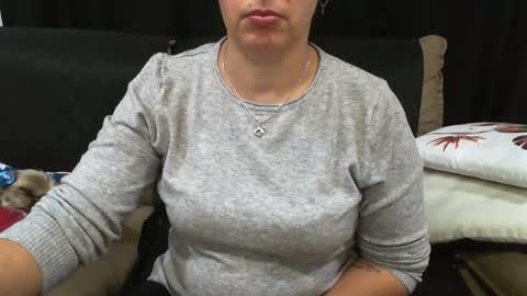 Snapshot of gabibrasil chatting on 09-10-25, 08:31 gaby layla online show from 09-10-25, 08:31