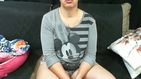 Snapshot of gabibrasil chatting on 09-11-25, 08:31 gaby layla online show from 09-11-25, 08:31