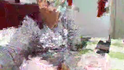 Snapshot of gabibrasil chatting on 09-15-25, 12:32 gaby layla online show from 09-15-25, 12:32