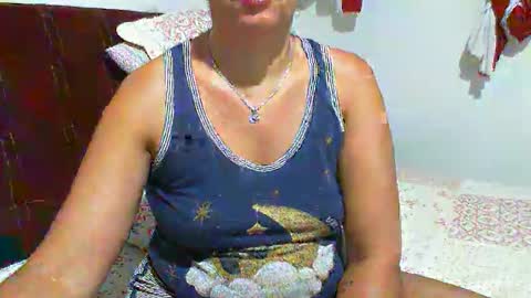 Snapshot of gabibrasil chatting on 12-21-25, 11:34 gaby layla online show from 12-21-25, 11:34