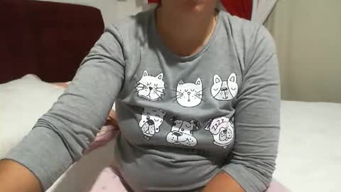 gaby  layla online show from 05-17-26, 11:01